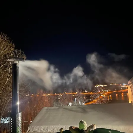 Arctic Lyngen Nyaraló